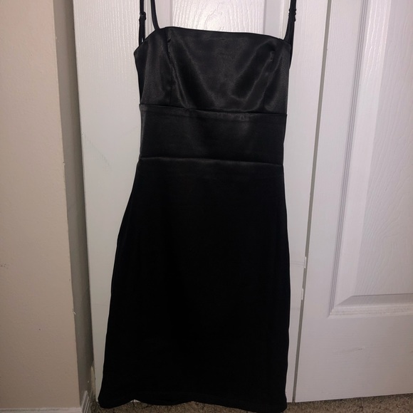 White Fox Boutique dress - Picture 2 of 4